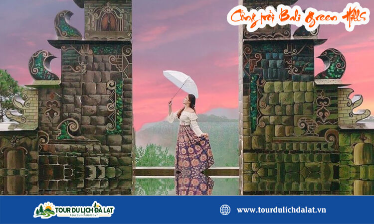 Cổng trời Bali Green Hills 